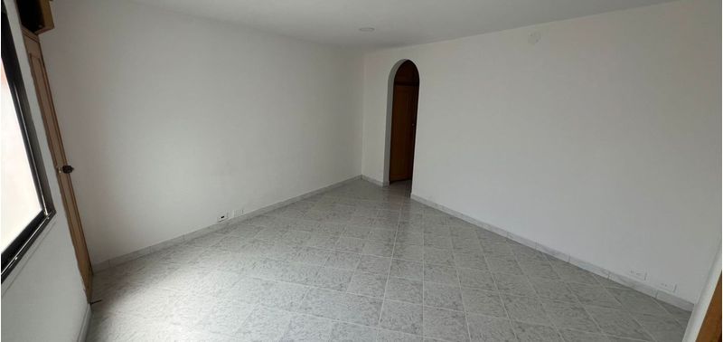 Apartamento en Venta en Medellín, Floresta-3