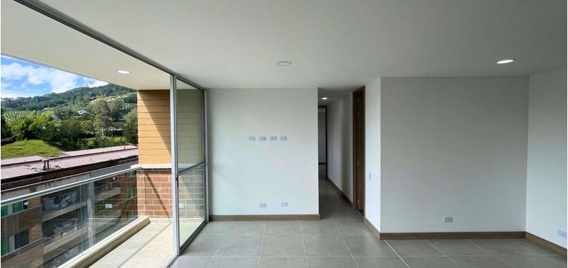 Apartamento en Venta en La Ceja, La Ceja-0