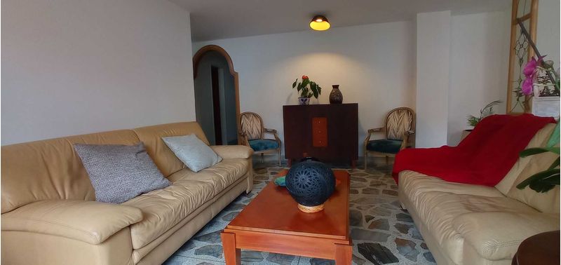 Apartamento en Venta en Medellín, Laureles-0