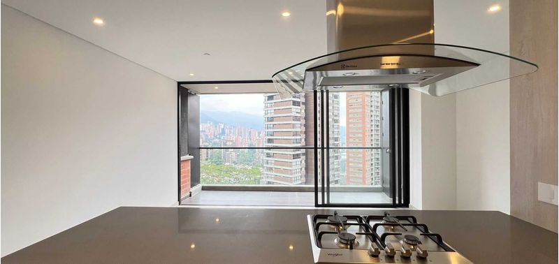 Apartamento en Venta en Medellín, El Poblado-6