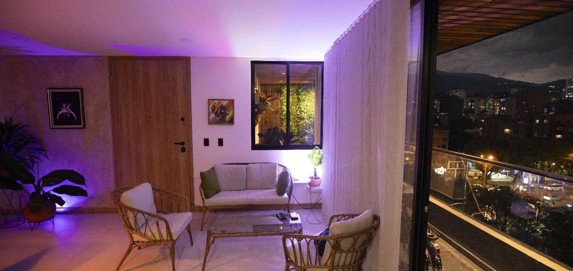 Apartamento en Venta en Medellín, Belén La Palma-0