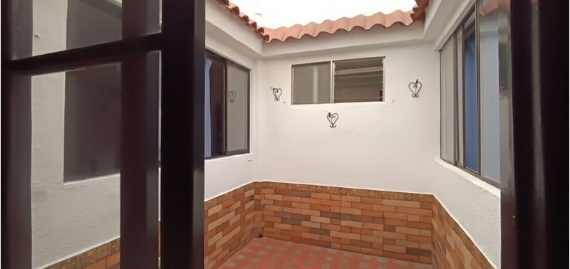 Casa en Venta en Medellín, Santa Teresita-1