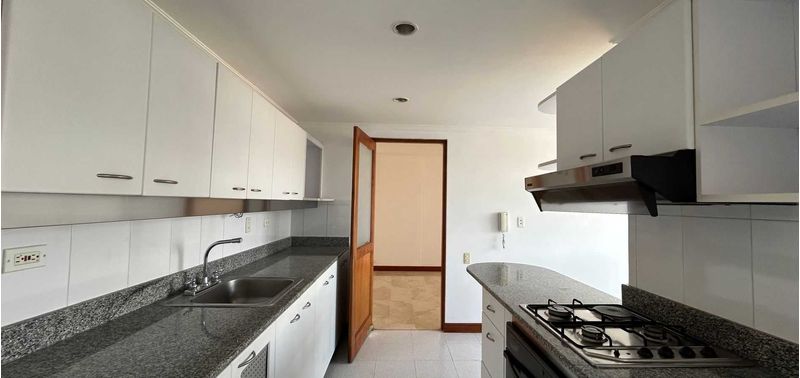 Apartamento en Venta en Medellín, El Poblado-0