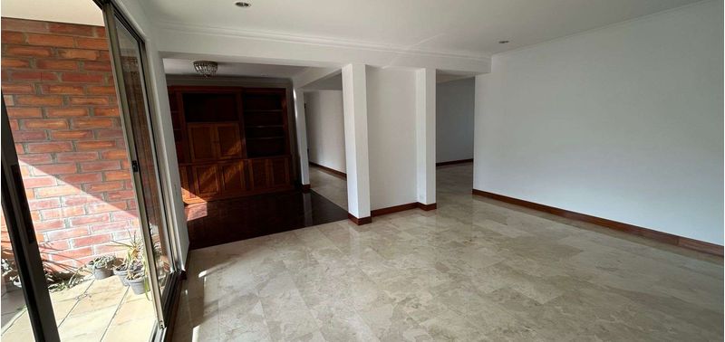 Apartamento en Venta en Medellín, El Poblado-10