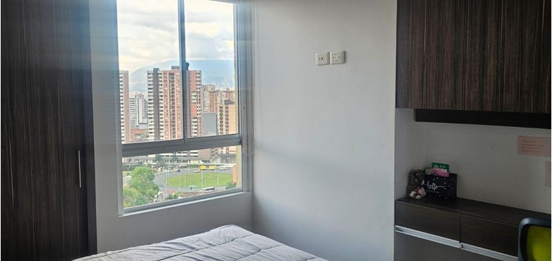 Apartamento en Venta en Sabaneta, San Joaquín-0