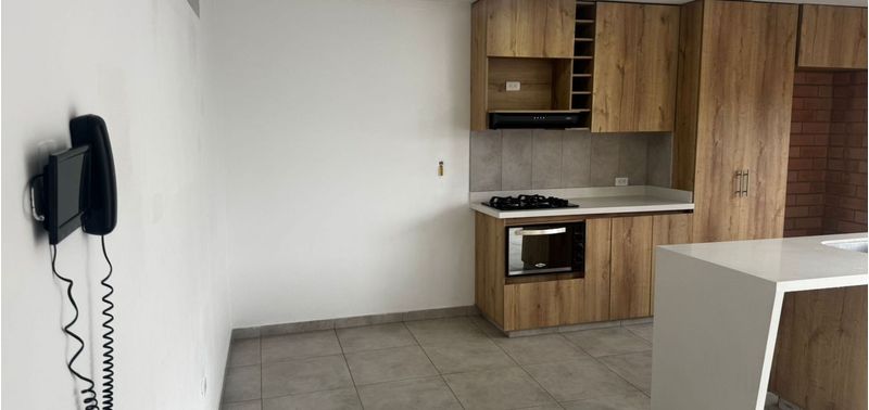 Apartamento en Venta en Medellín, La Castellana-1