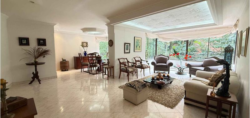 Apartamento en Venta en Medellín, El Poblado-1