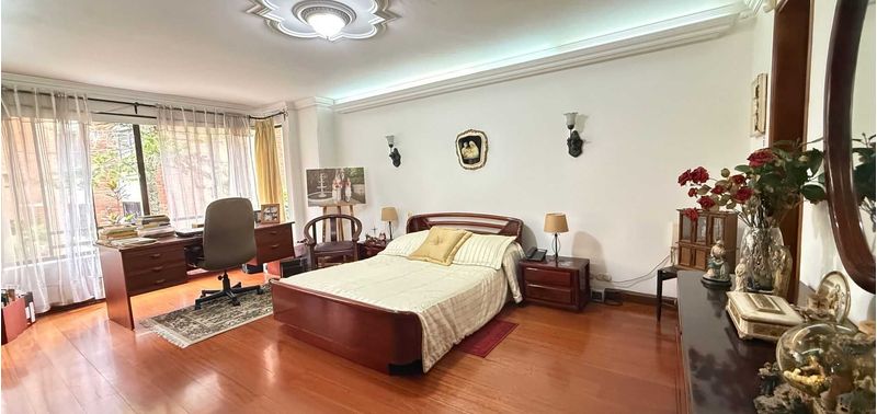 Apartamento en Venta en Medellín, El Poblado-11