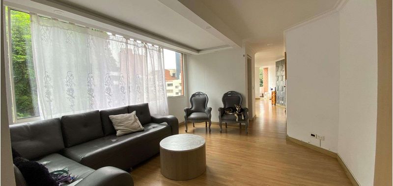 Apartamento en Venta en Medellín, Laureles-4