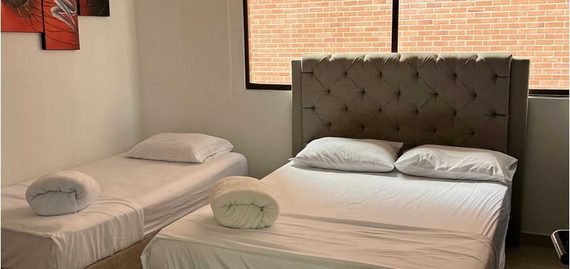 Casa en Venta en Envigado, Jardines-23