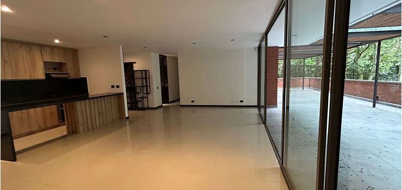 Apartamento en Venta en Medellín, El Poblado-9