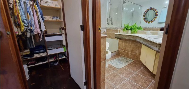 Casa en Venta en Envigado, La Pradera-13