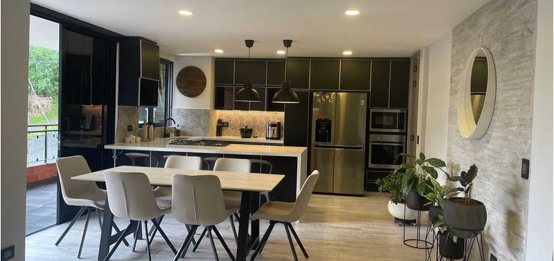 Apartamento en Venta en Medellín, El Poblado-1