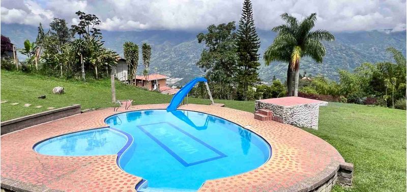 Casa en Venta en Girardota, Girardota