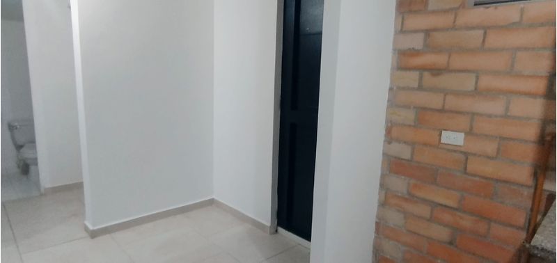 Apartamento en Venta en Medellín, San Antonio de Prado-0