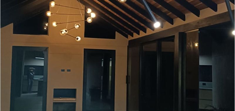Casa en Venta en Medellín, Corregimiento Santa Elena-0
