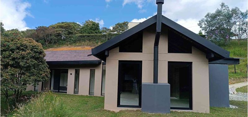 Casa en Venta en Medellín, Corregimiento Santa Elena-10