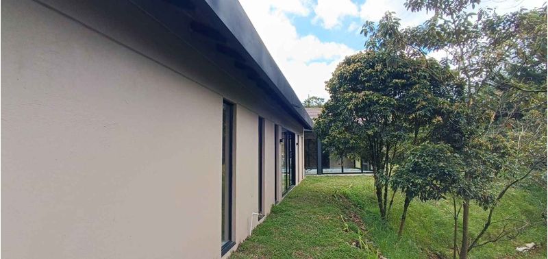 Casa en Venta en Medellín, Corregimiento Santa Elena-11