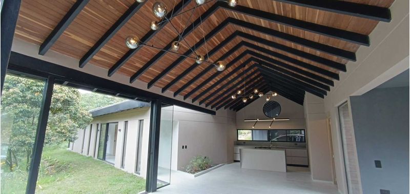 Casa en Venta en Medellín, Corregimiento Santa Elena-17
