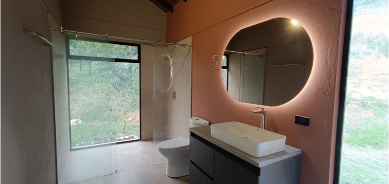 Casa en Venta en Medellín, Corregimiento Santa Elena-24