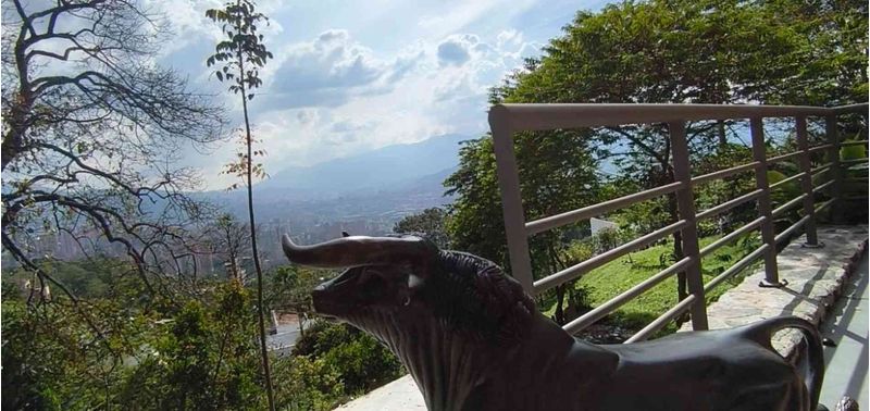 Casa en Venta en Medellín, Las Lomas-16