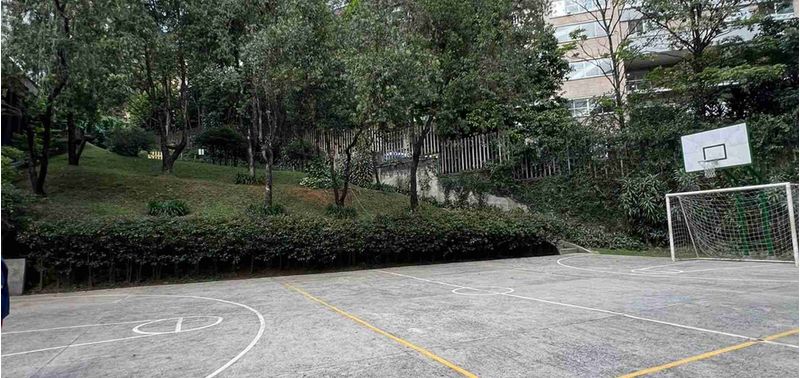 Apartamento en Venta en Medellín, Los Balsos-23