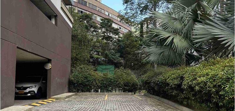 Apartamento en Venta en Medellín, Los Balsos-26