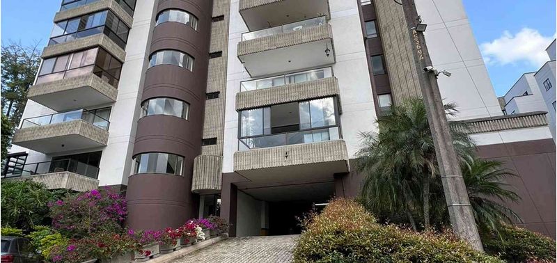 Apartamento en Venta en Medellín, Los Balsos-27