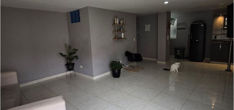 Apartamento en Venta en Envigado, San Rafael-1