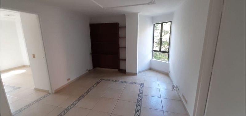 Apartamento en Venta en Medellín, Laureles-6