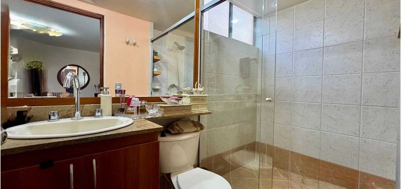 Apartamento en Venta en Medellín, El Poblado-15