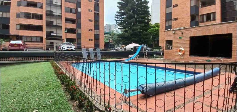 Apartamento en Venta en Medellín, El Poblado-3