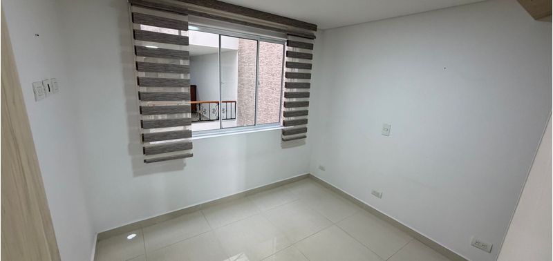 Casa en Venta en Medellín, Laureles-4