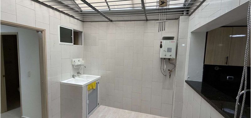Casa en Venta en Medellín, Laureles-16