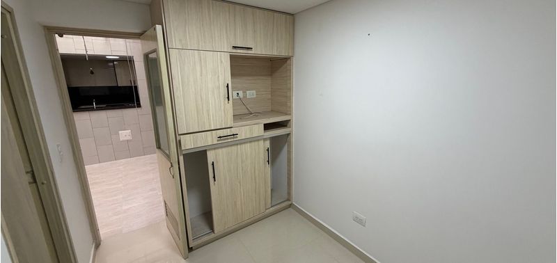 Casa en Venta en Medellín, Laureles-19