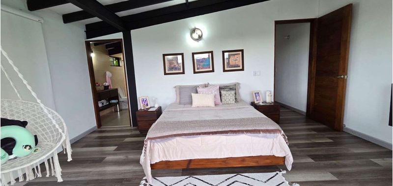 Casa en Venta en Retiro, Lejos del Nido-11