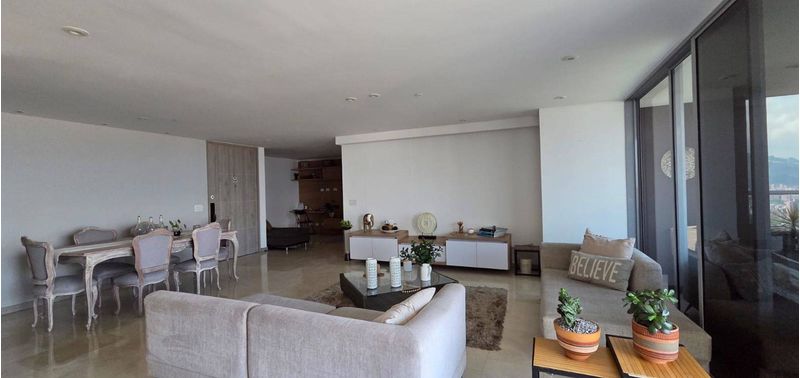 Apartamento en Venta en Envigado, San Lucas-2