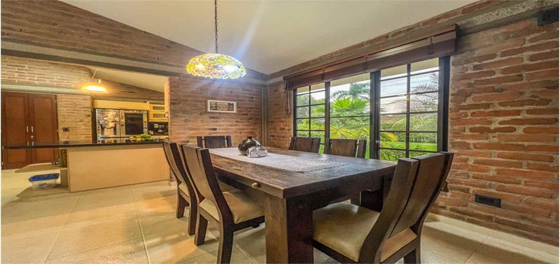 Casa en Venta en Jamundí, Urbanización Riberas de las Mercedes-2