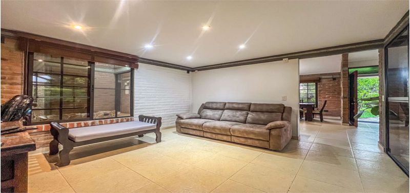 Casa en Venta en Jamundí, Urbanización Riberas de las Mercedes-8