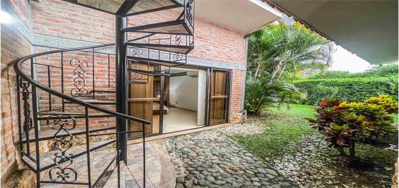 Casa en Venta en Jamundí, Urbanización Riberas de las Mercedes-17