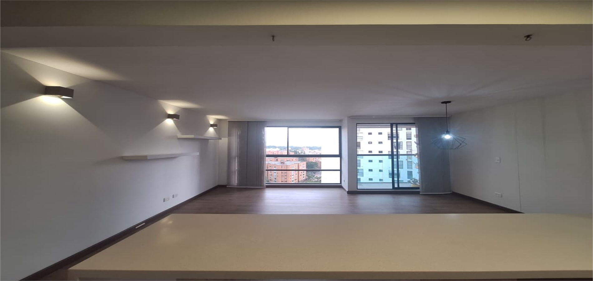 Apartamento en Venta en Bogotá, D.C., Pontevedra-1