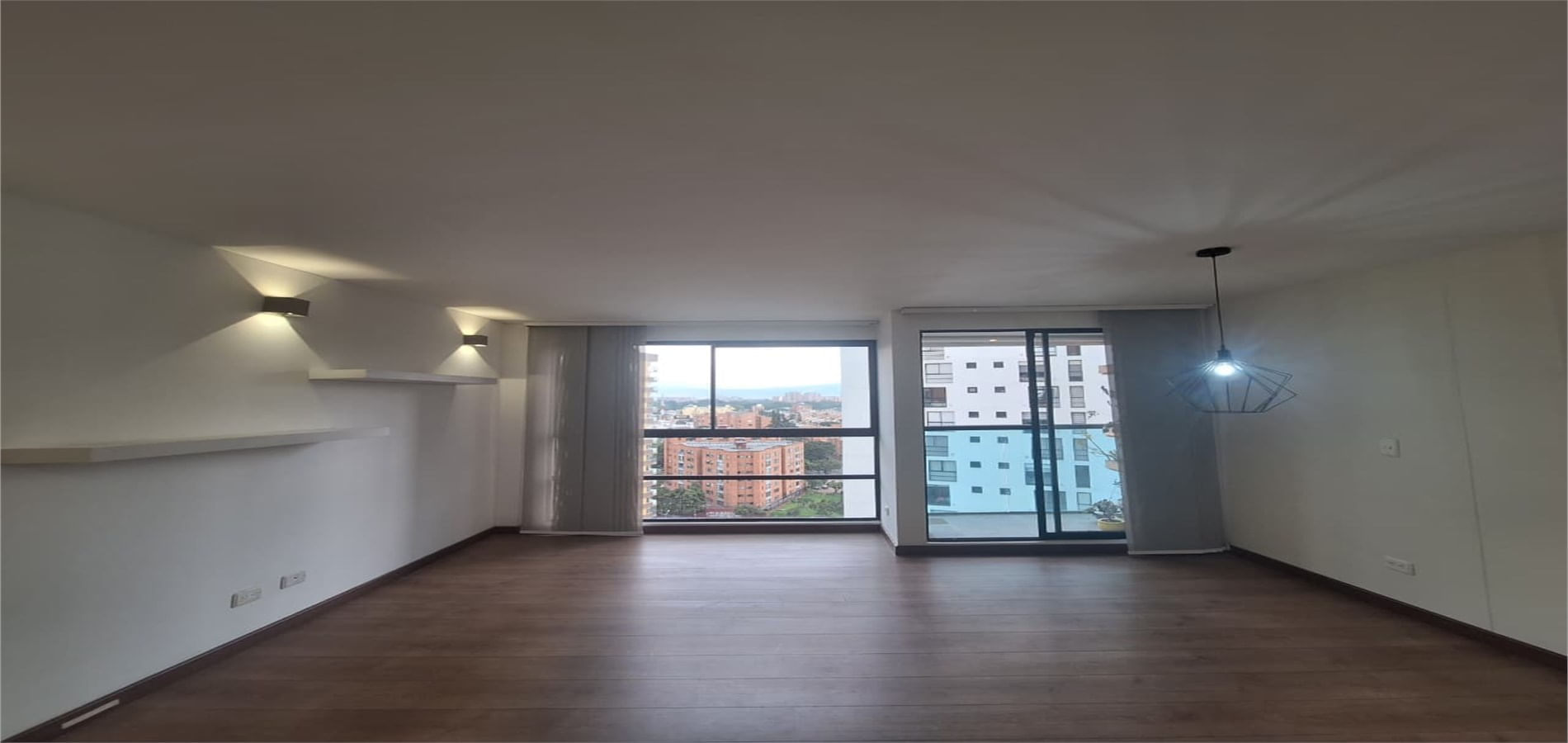 Apartamento en Venta en Bogotá, D.C., Pontevedra-2