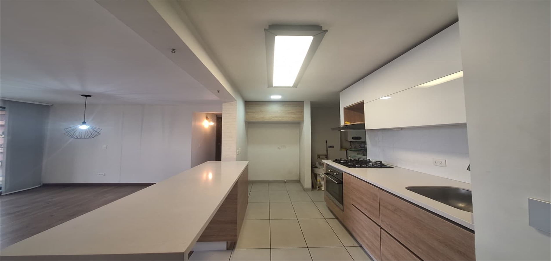 Apartamento en Venta en Bogotá, D.C., Pontevedra-3