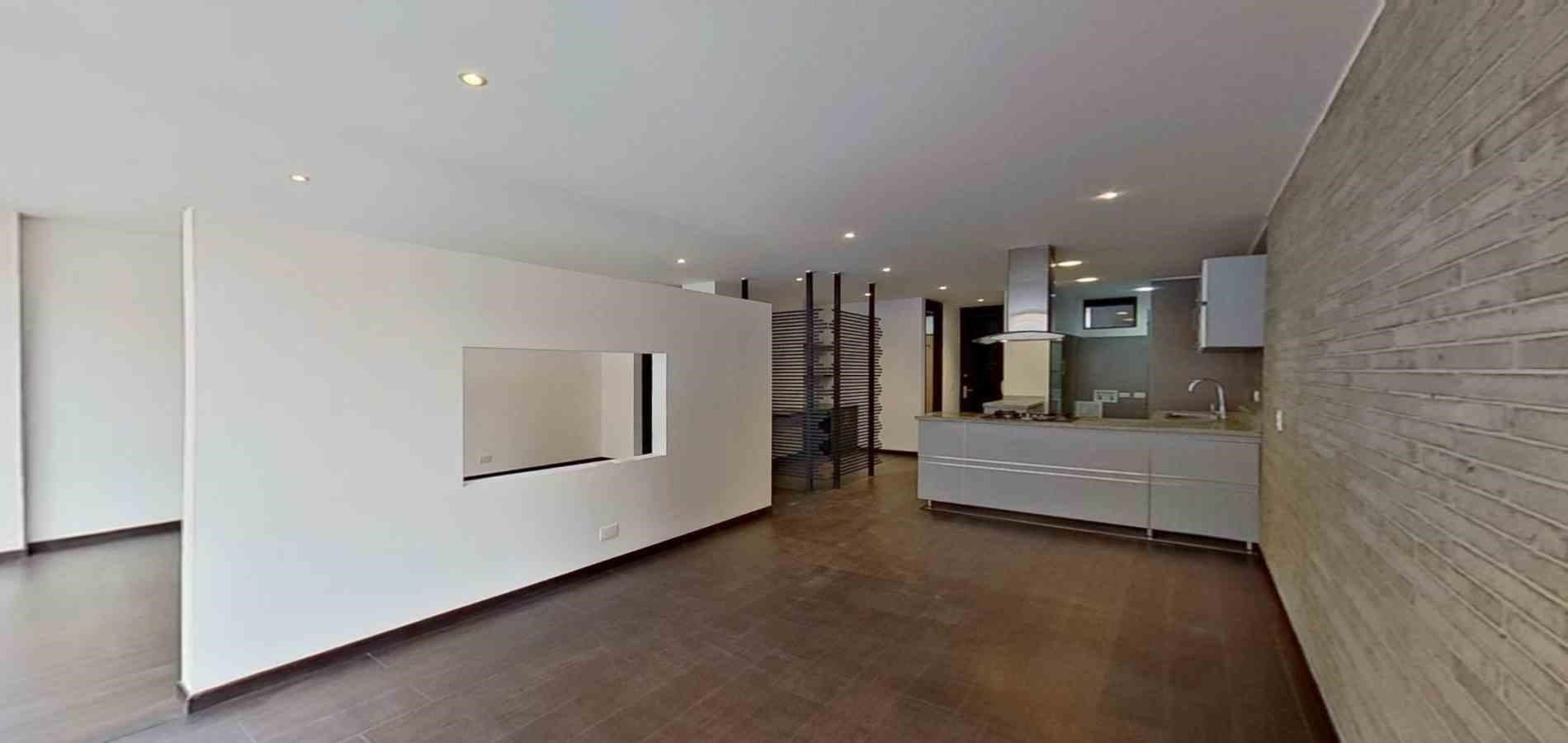 Apartaestudio en Venta en Bogotá, D.C., Santa Bárbara Central-0