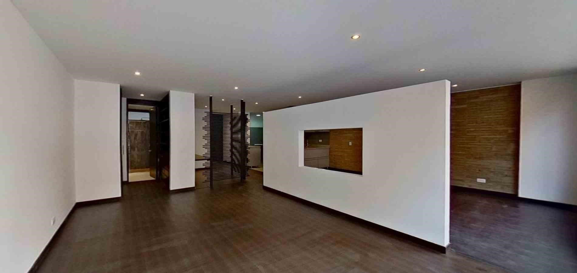 Apartaestudio en Venta en Bogotá, D.C., Santa Bárbara Central-3