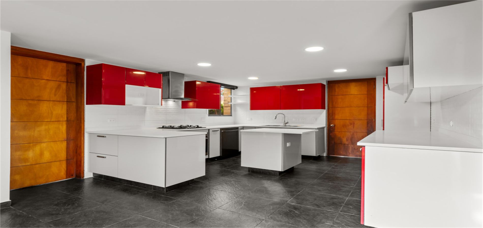 Casa en Venta en Bogotá, D.C., Hacienda San Simón Pl. 1 Al 1-3