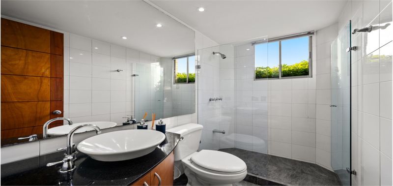 Casa en Venta en Bogotá, D.C., Hacienda San Simón Pl. 1 Al 1-5