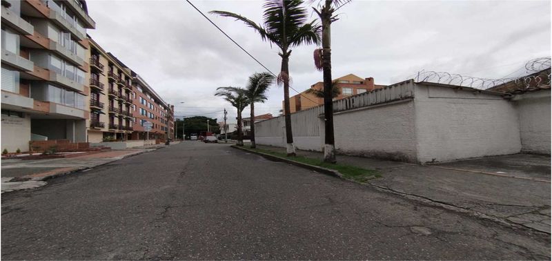 Casa en Venta en Bogotá, D.C., El Batan-0