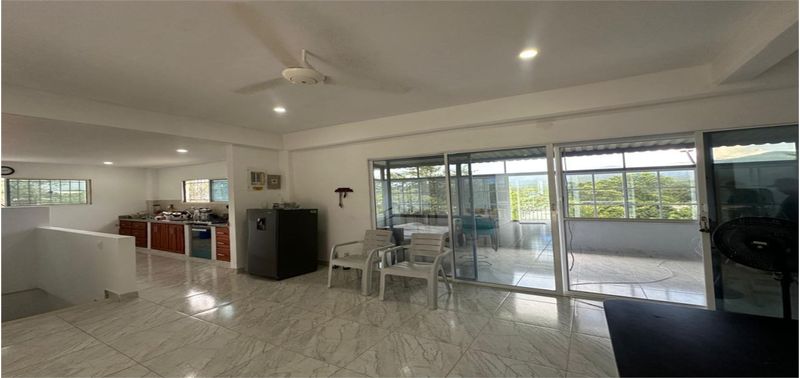 Casa en Venta en Santa Marta, Bonda (Corregimiento)-1