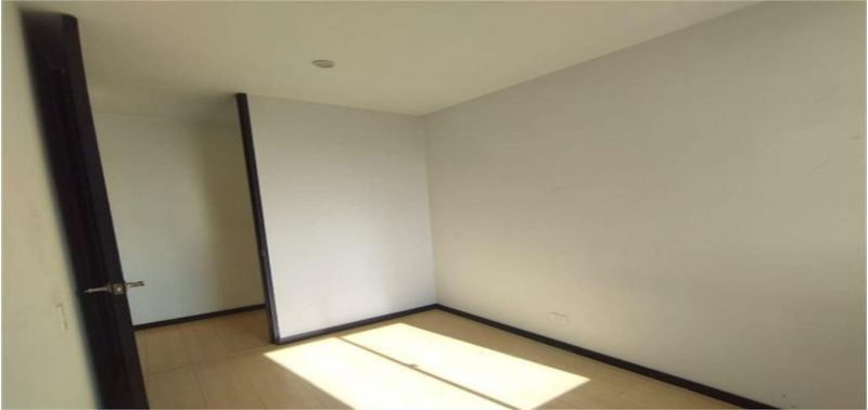Apartamento en Venta en Bogotá, D.C., Los Pinos Florencia-0